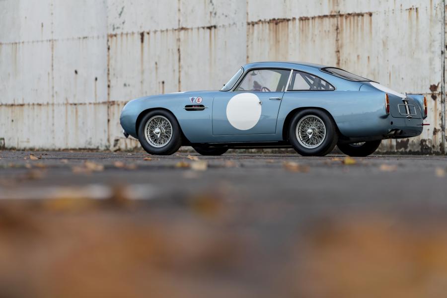  Aston Martin DB4 GT Continuation 2017 года  (UK) (фото 9 из 90)